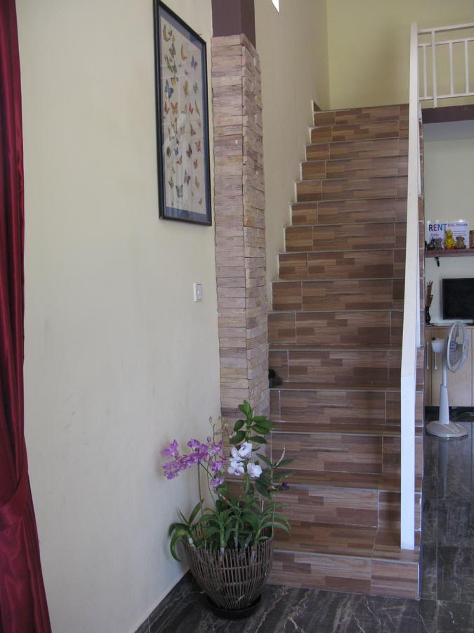 Kol House Bed and Breakfast Phnom Penh Exterior foto