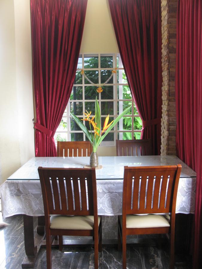 Kol House Bed and Breakfast Phnom Penh Exterior foto